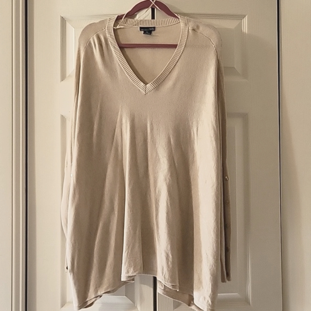 Cream light sweater with button detail sleeves